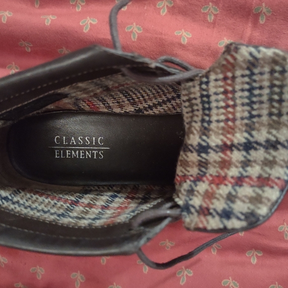 Brown Leather Ankle Boots size 9.5 - Picture 5 of 10